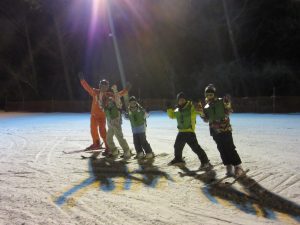 ナイターで楽しもう市民スキー教室